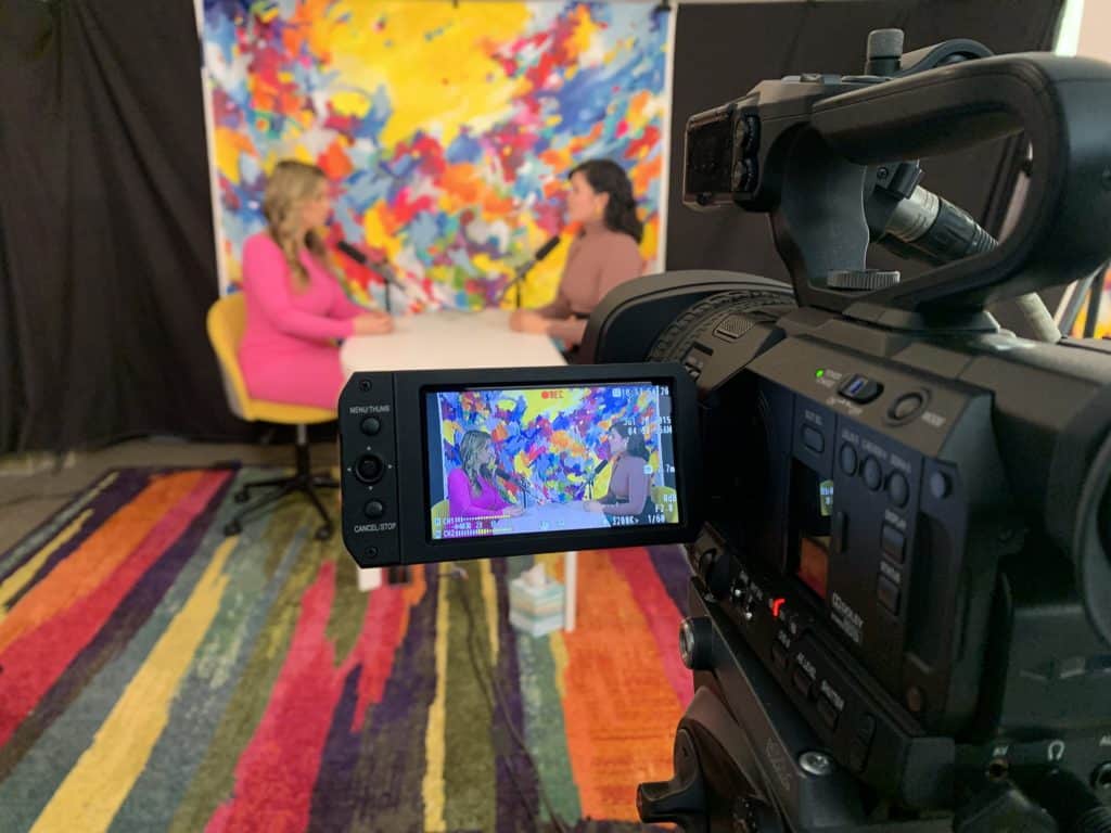 Jennifer Moxley interviewing Tiffany Mason on the She Dreams In Color set